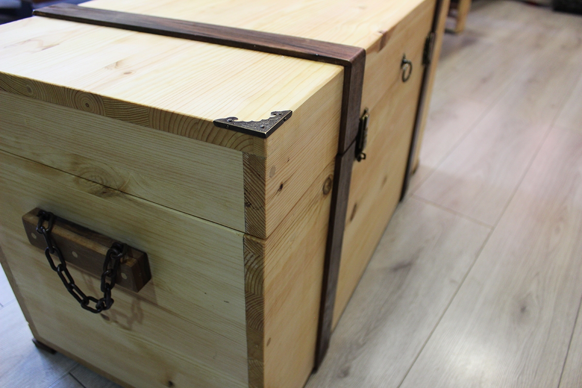 Большой сундук 