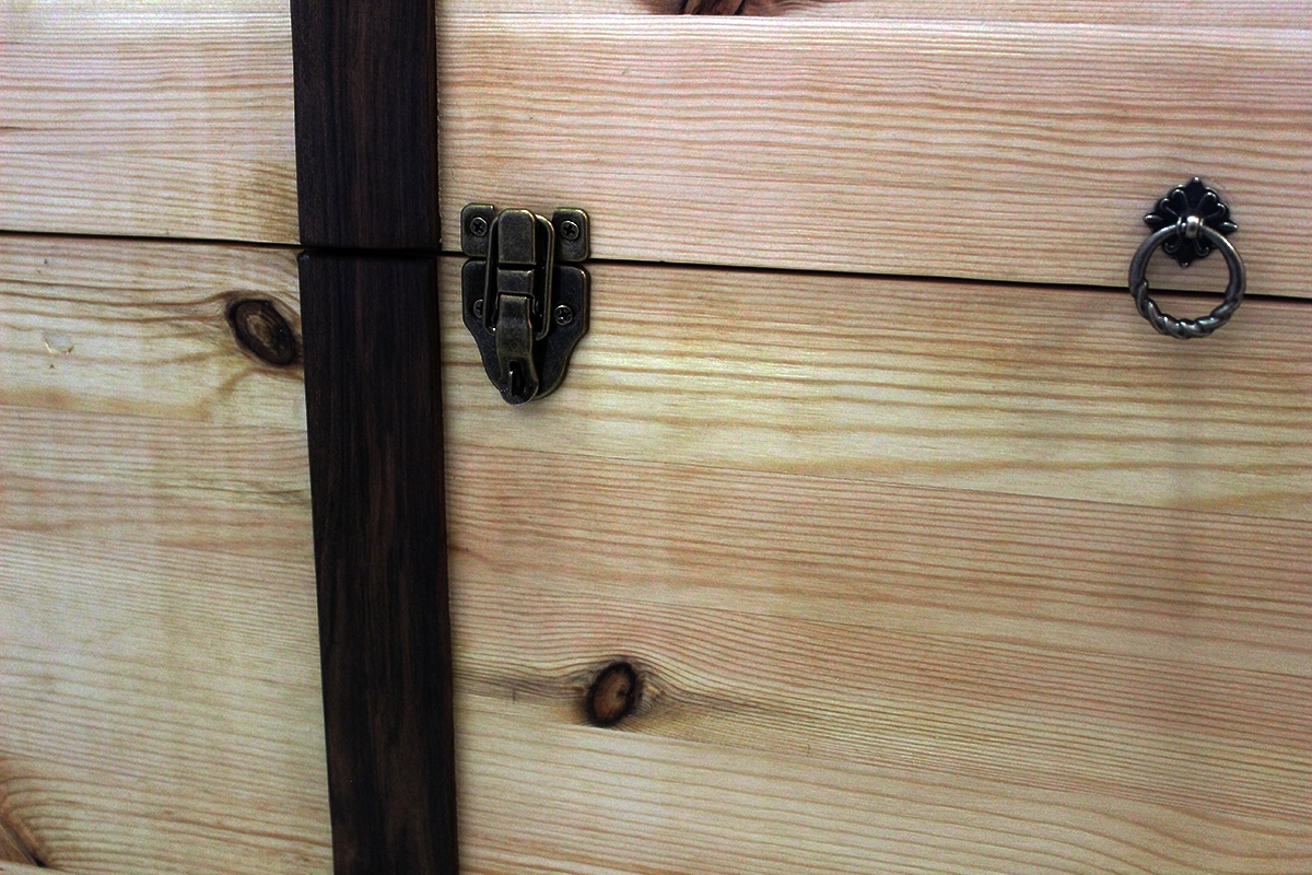 Большой сундук 