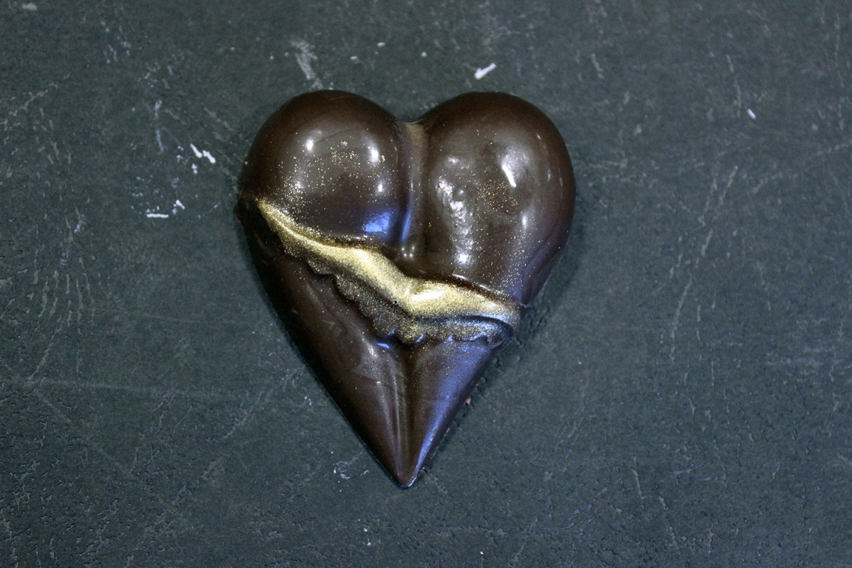 შავი Love (შოკოლადი)